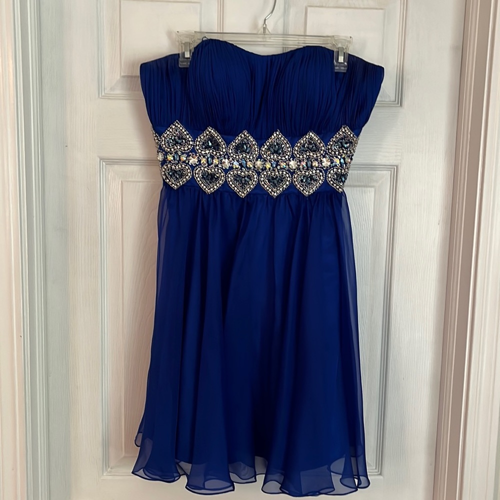 Royal blue homecoming dress. Good condition
